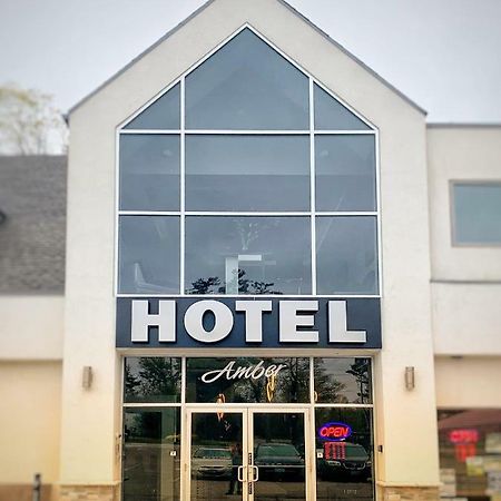 Amber Hotel Grand Bend Esterno foto