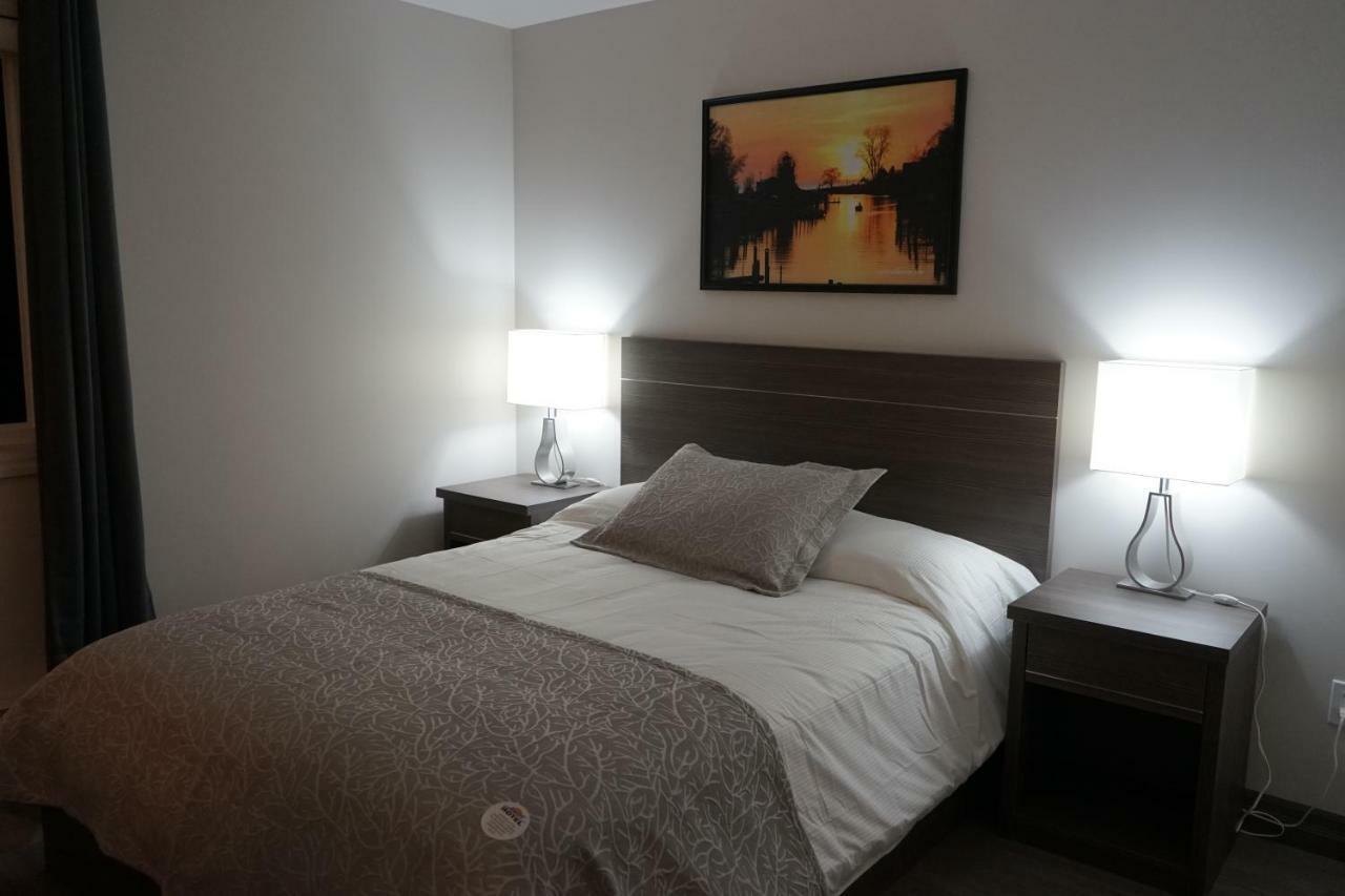 Amber Hotel Grand Bend Esterno foto